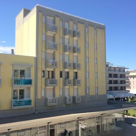 Condominio Mauro Bibione Dış mekan fotoğraf