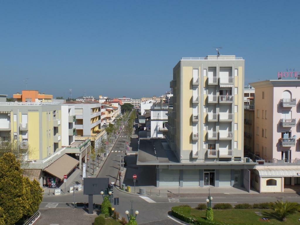 Condominio Mauro Bibione Dış mekan fotoğraf